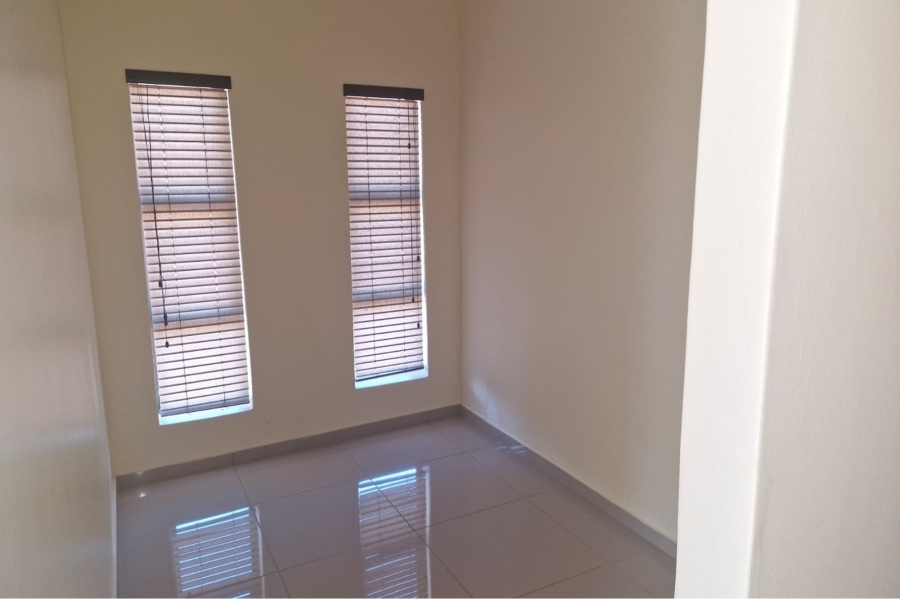 3 Bedroom Property for Sale in Wilkoppies North West